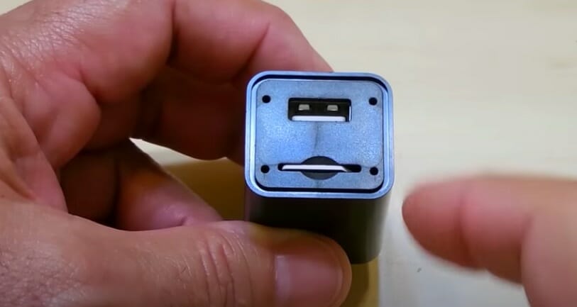 USB charger spy listening gadget